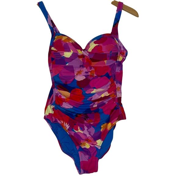 Niptuck Other - NipTuck Joanne One Piece Swimsuit Womens Sz 8 Floral Beachwear Vacation Resort